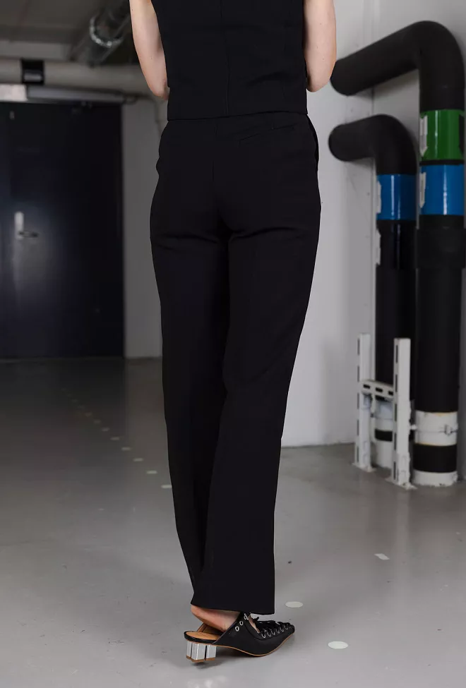 GANNI Bonded Crepe Pants Black dressbukse 4