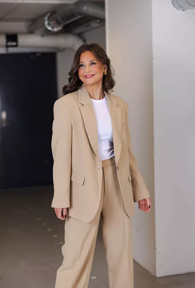 HiiL Studio Mia Blazer Camel dressjakke 4