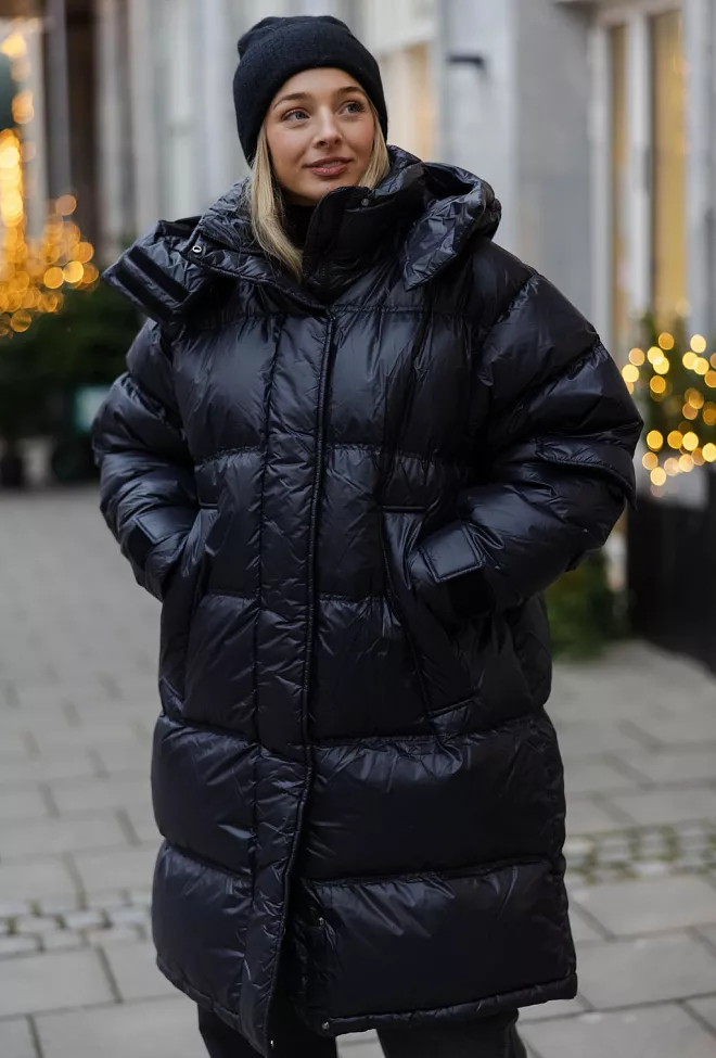 Holzweiler Steilia Down Jacket Black dunkåpe 2