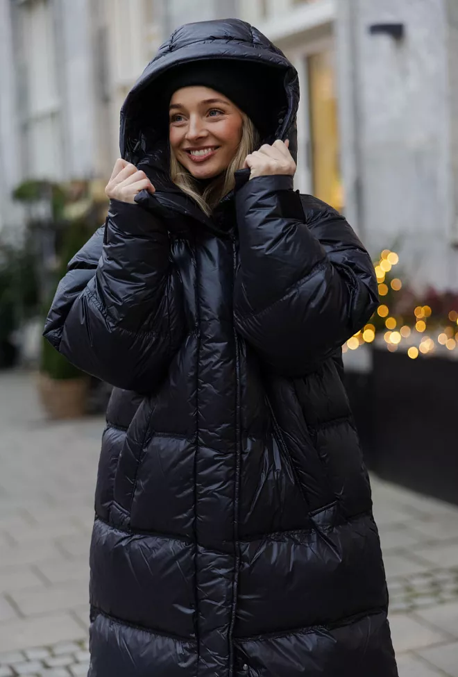 Holzweiler Steilia Down Jacket Black dunkåpe 5