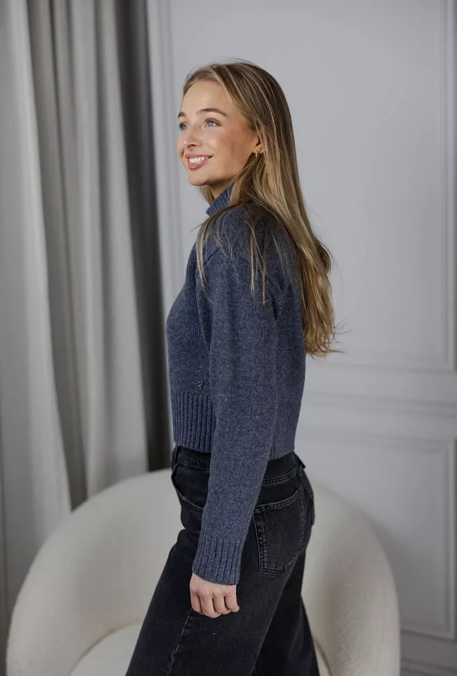 Holzweiler Wool Cropped Turtleneck Blue 3