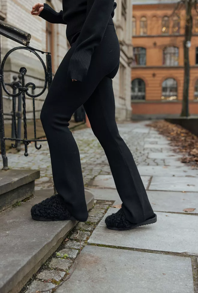 lune active olly flare pants black bukse sort 2