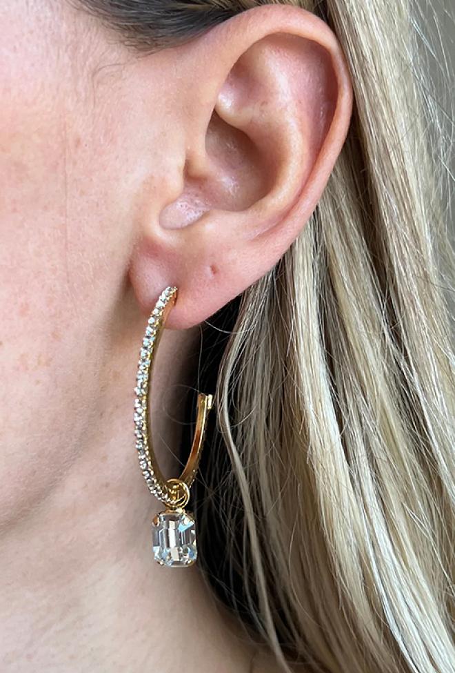 Caroline svedbom lydia loop earrings gold crystal øredobber