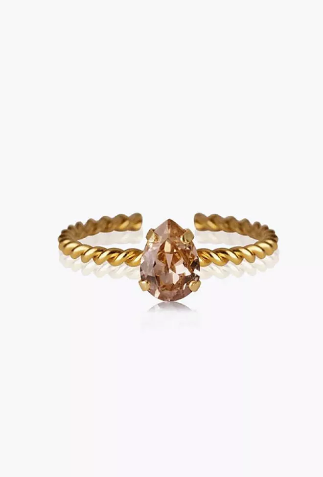 Caroline svedbom niki ring gold vintage rose ring