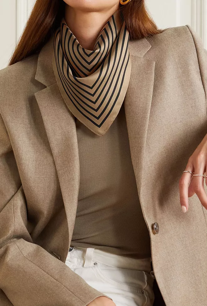 Lescarf No. 15 Camel & Black skjerf
