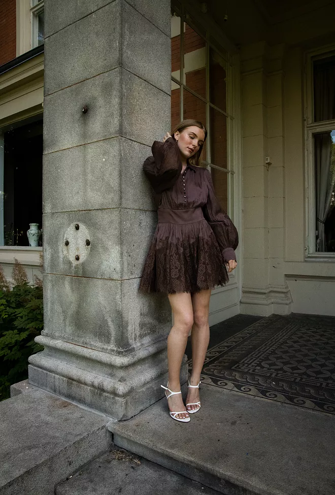 bytimo Satin Lace Dress Brown kjole