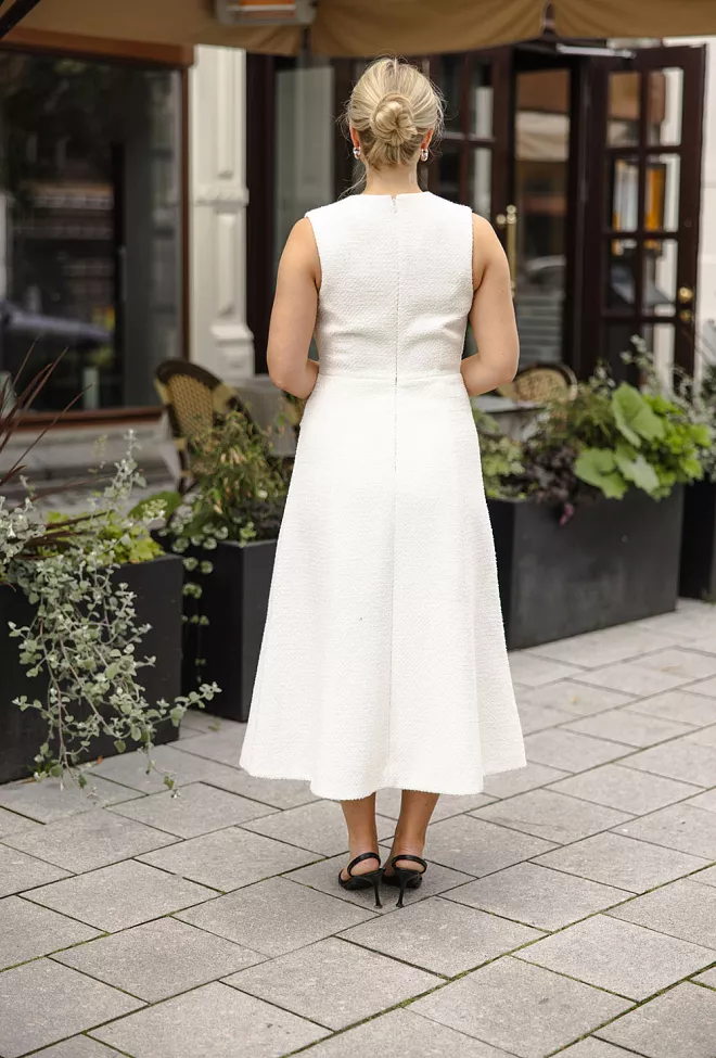 Self-Portrait Tinsel Boucle Buttoned Midi Dress Cream kjole 7