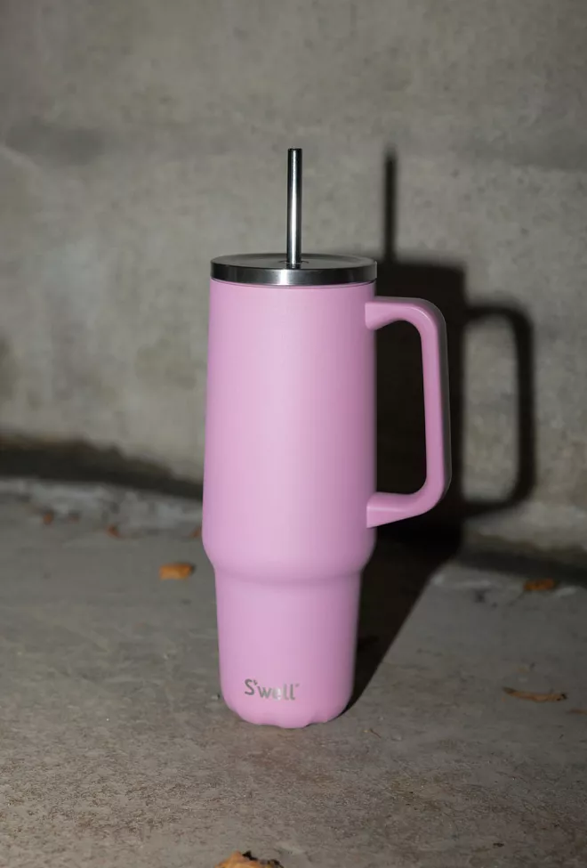 S`well Hydrengea Pink Tumbler XL 1180ml termokopp 3