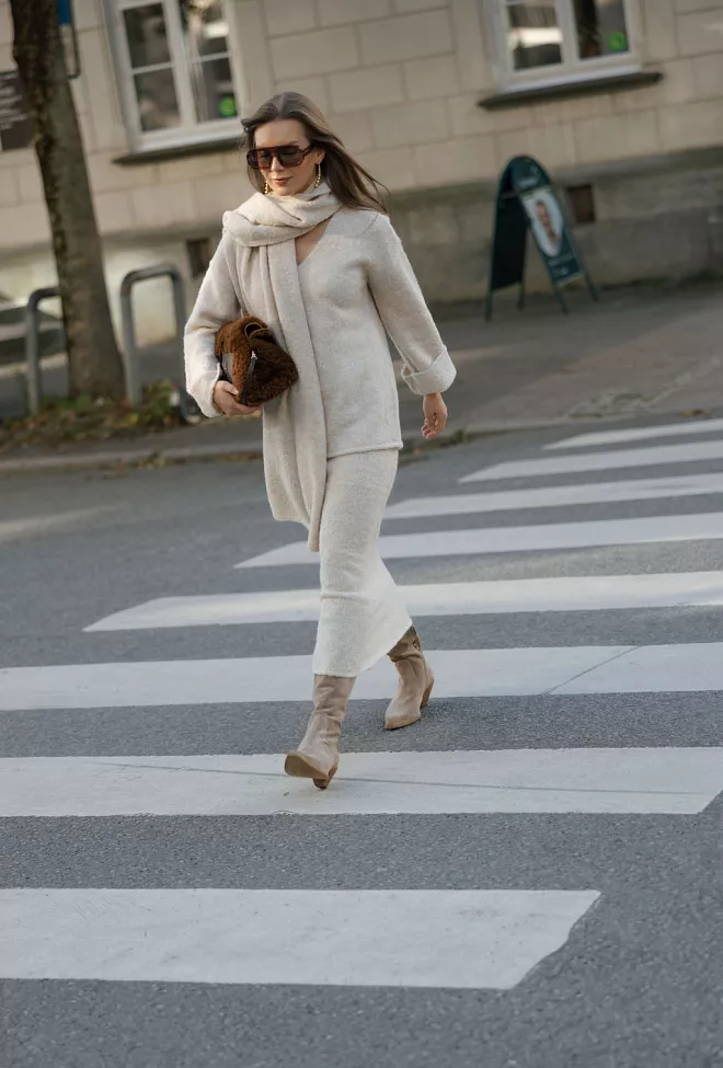 twist&tango Madeline Boucle Scarf Ivory 5