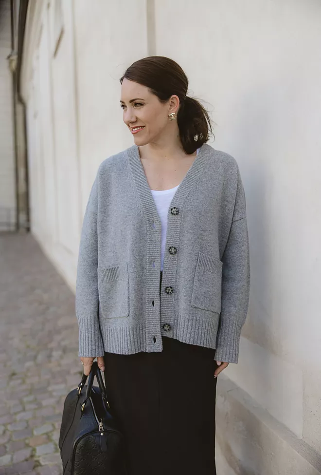 HiiL Studio Valentina Cardigan Grey Melange strikket jakke 4