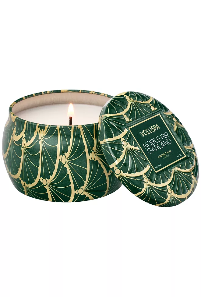 Voluspa Mini Tin Candle Noble Fir Garland 25t