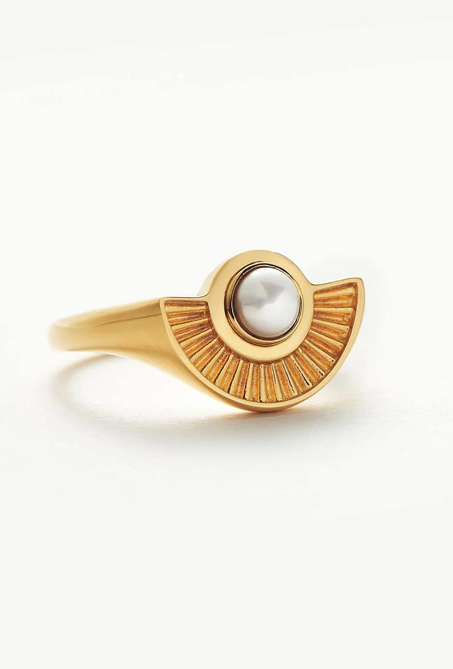 Missoma Zenyu Gemstone Fan Ring Gold ring 2